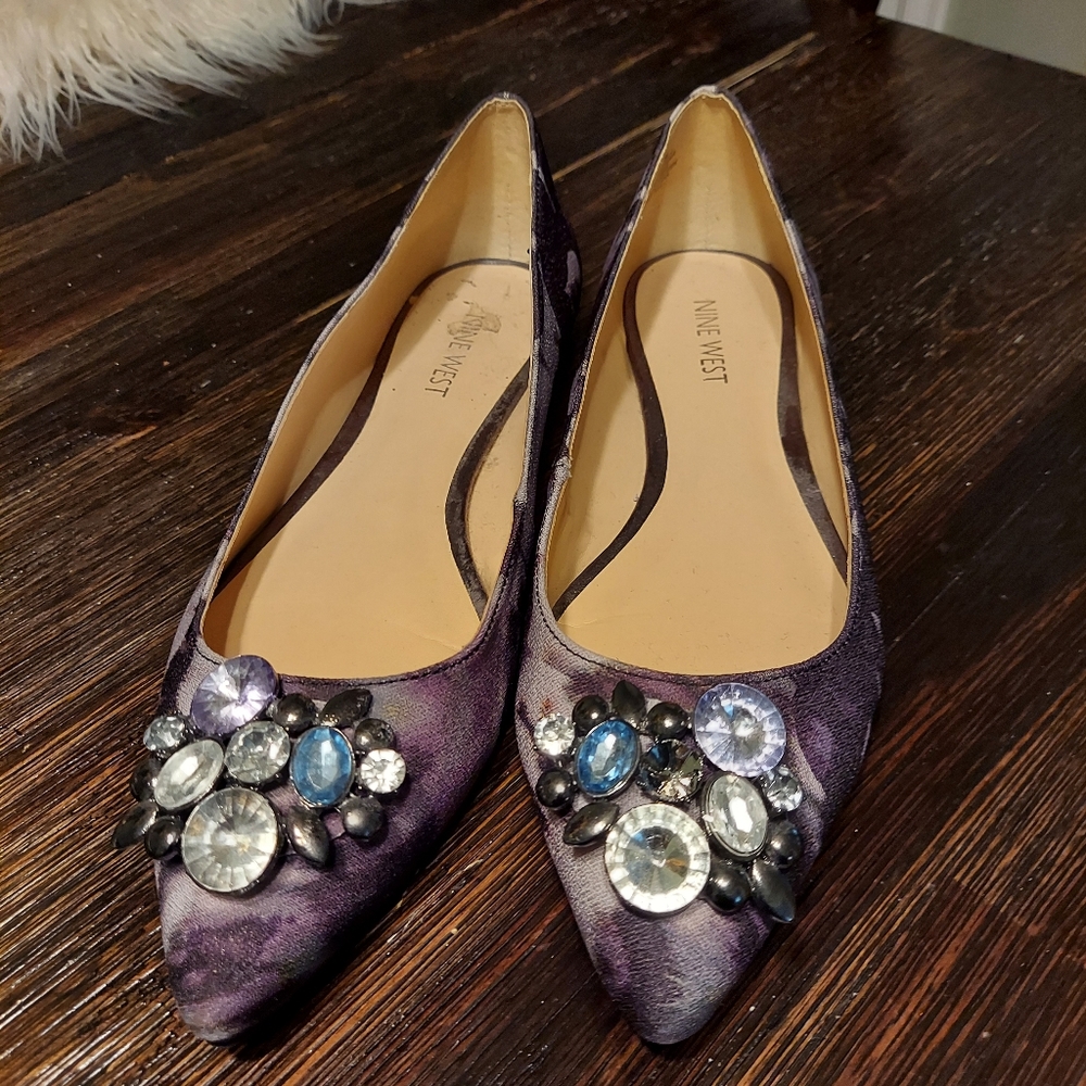 Shoes - Picture 2 of 2